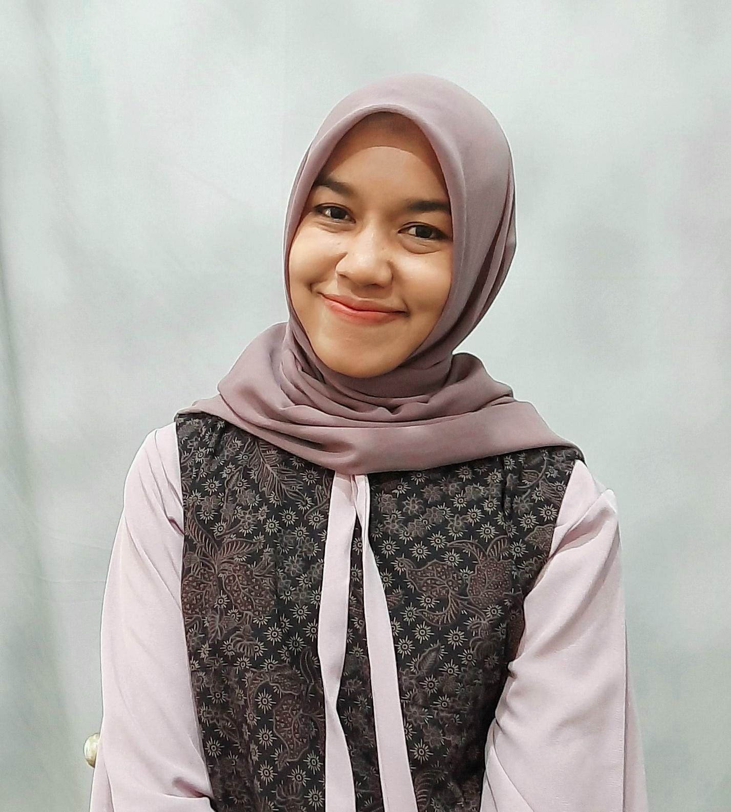 Roslina Rahmi, S.I.Kom.